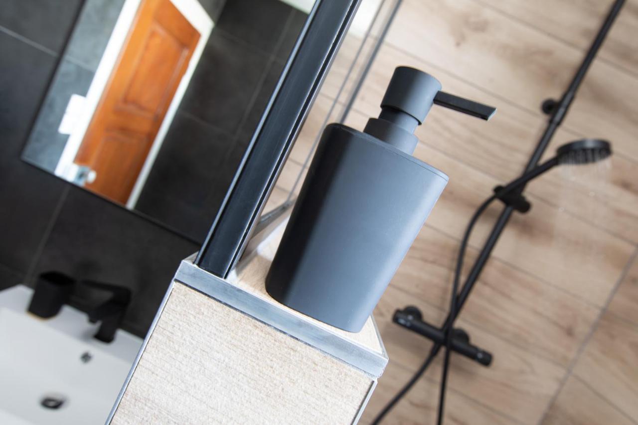 Refuge Ladhof Odysalis I Chic-Moderne-Proche Du Centre-Ville 3 Pieces 2 Chambres Colmar Esterno foto